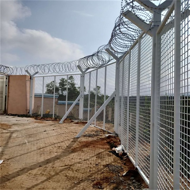 監(jiān)獄防攀爬金屬隔離網