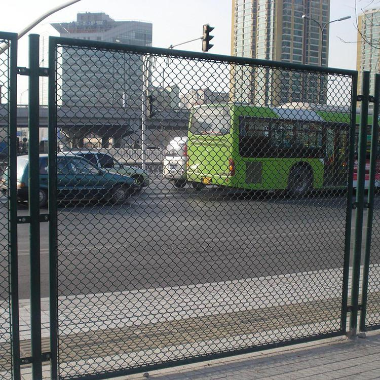 組裝式運(yùn)動(dòng)場(chǎng)圍網(wǎng)